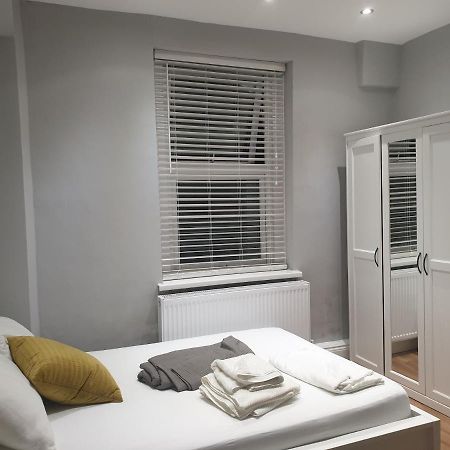 Lovely 1 Bedroom Flat High Barnet 3 Mins Away Exterior photo